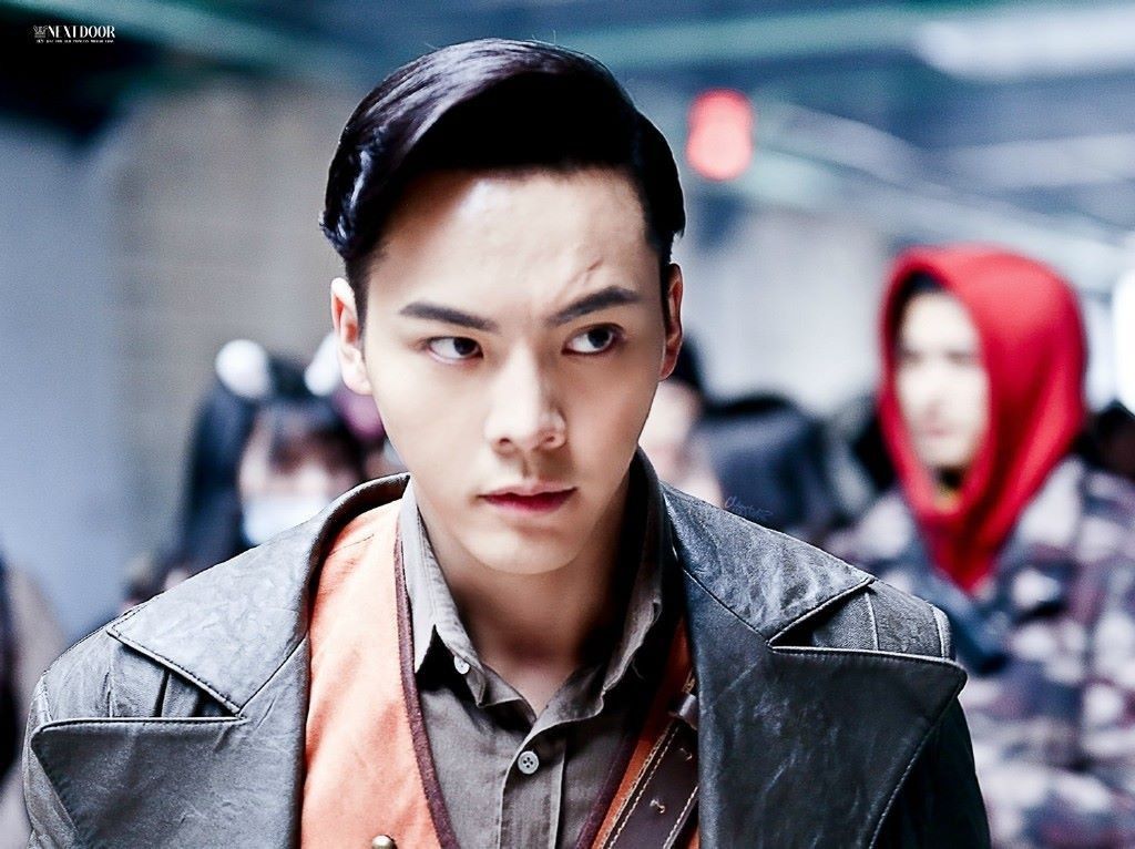 Trần Vỹ Đình trong vai Trương Phật Sơn của Lão Cửu Môn