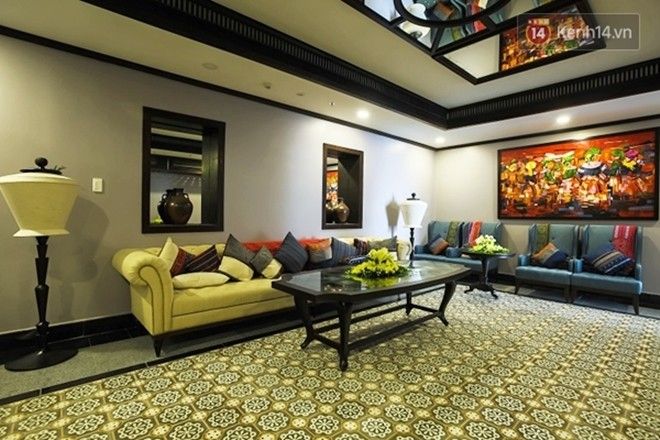 Một góc phòng chờ tại ga đi đem lại cho du khách không gian riêng tư, thư giãn với hệ thống nội thất tinh tế.