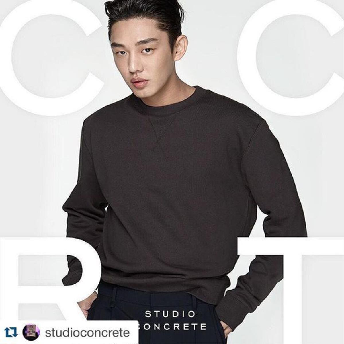 Yoo Ah In xếp thứ hai.